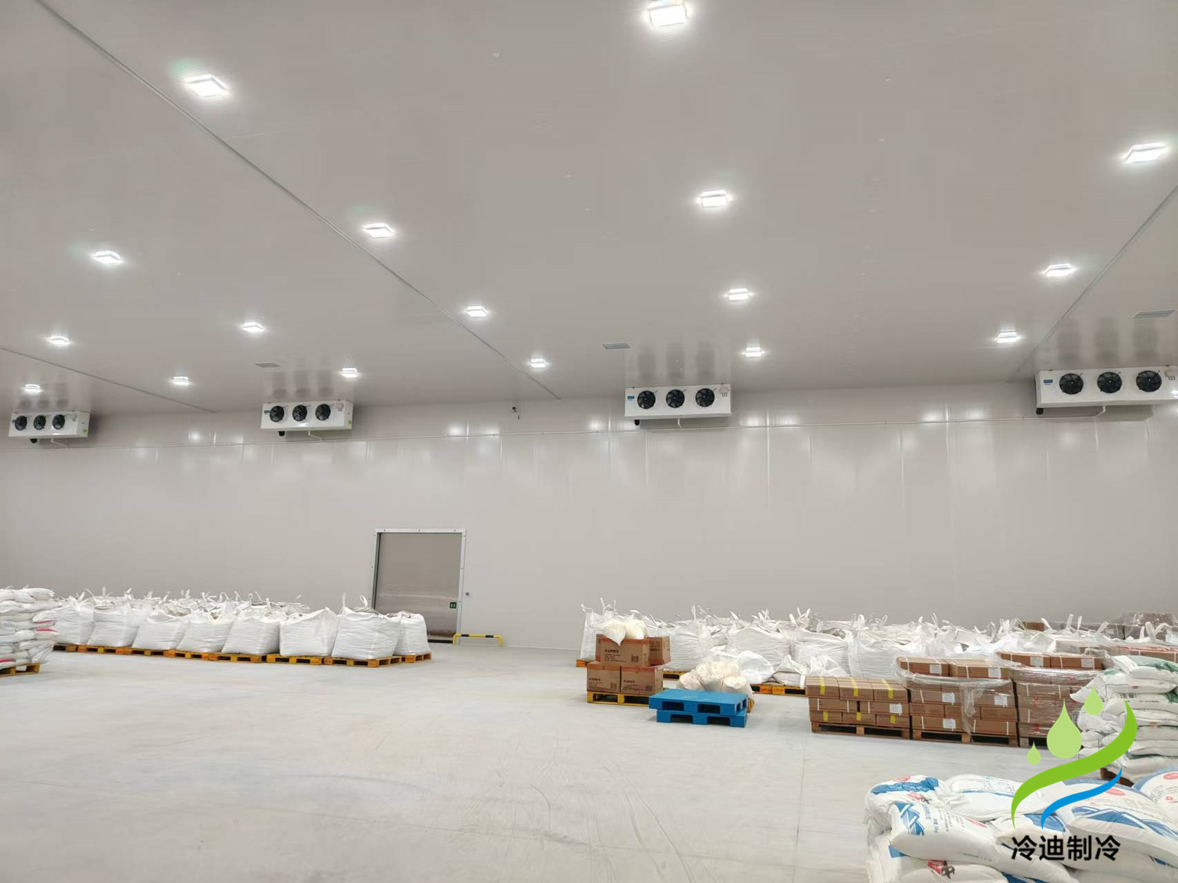 三只松鼠食品冷庫(kù)工程建造案例(一期)(圖9) 三只松鼠冷庫(kù)安裝